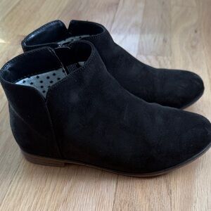 Cat & Jack Black girls Boots 2